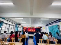 CHI BỘ TRƯỜNG THCS LÝ TỰ TRỌNG TỔ CHỨC  LỄ KẾT NẠP ĐẢNG VIÊN MỚI