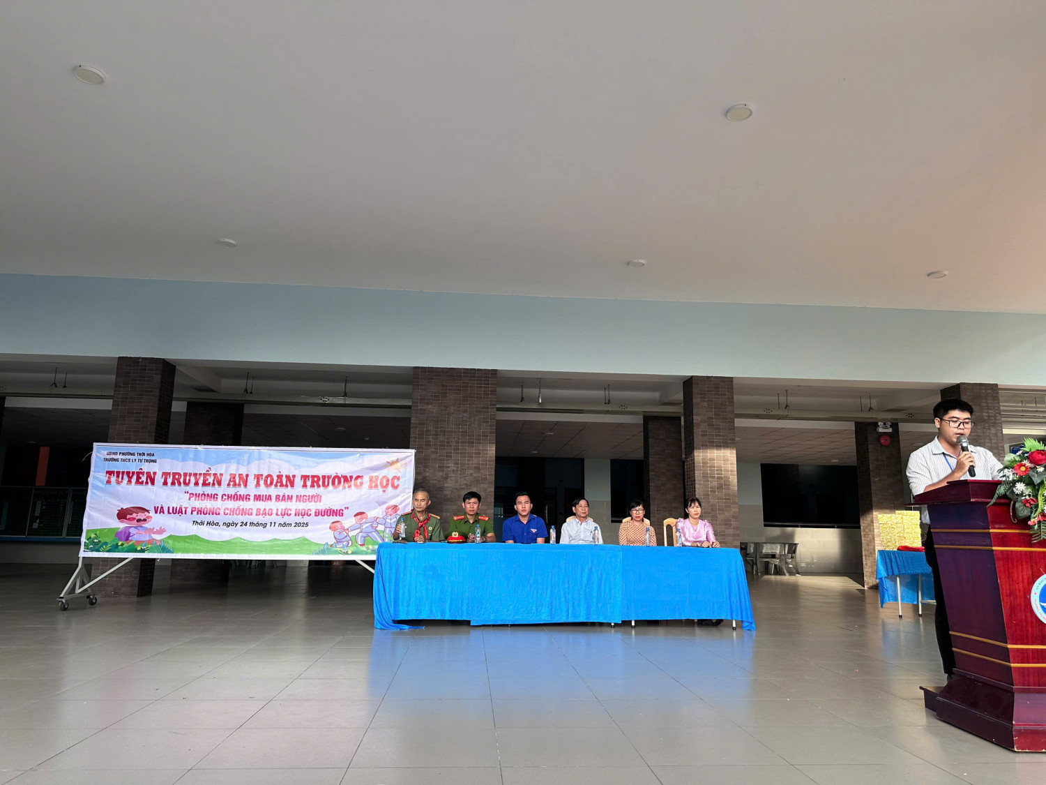 z7256976732389 865348ecfa2a4941ae21e6468d07959c